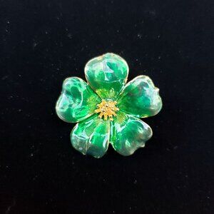 Vintage Enamel Five Leaf Clover Brooch Pin Green
